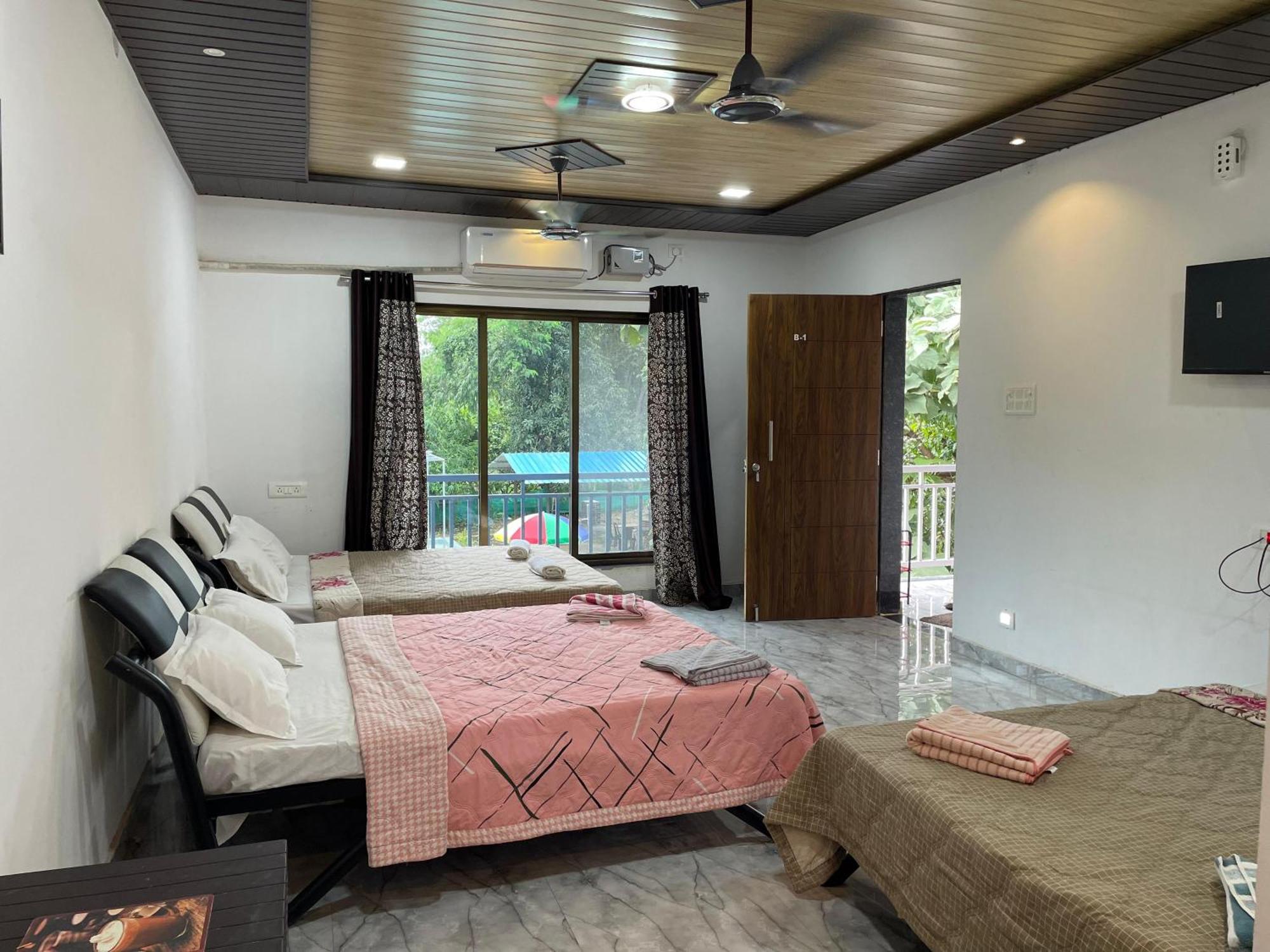 Riverland Farm And Resort Karjat Zewnętrze zdjęcie